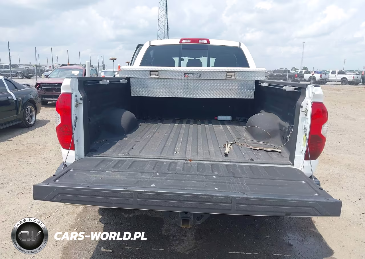 2016 Toyota Tundra Sr5 VIN:5TFUW5F11GX561483 - 18