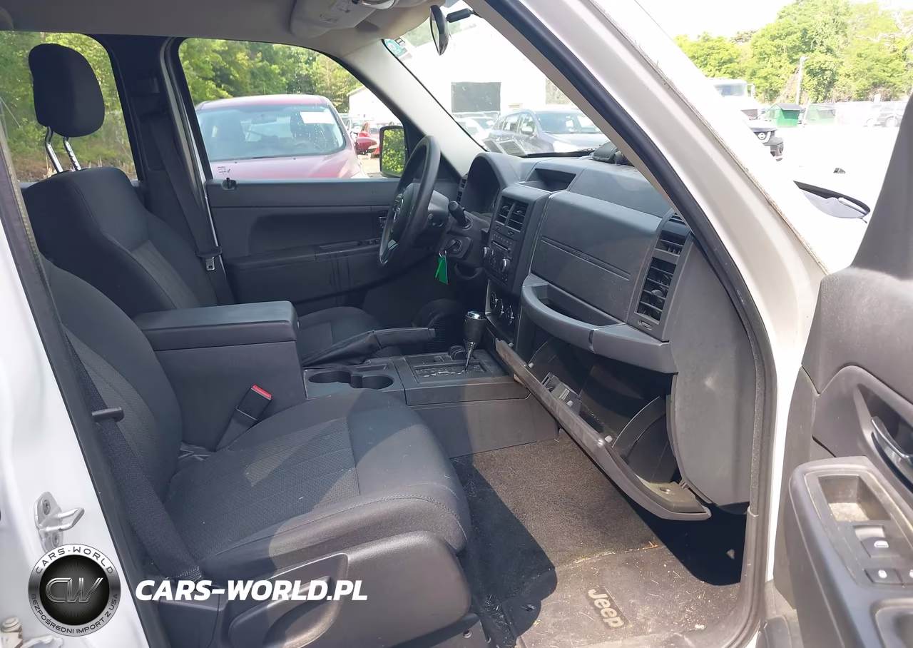 2011 Jeep Liberty Sport VIN:1J4PN2GK7BW588508 - 5