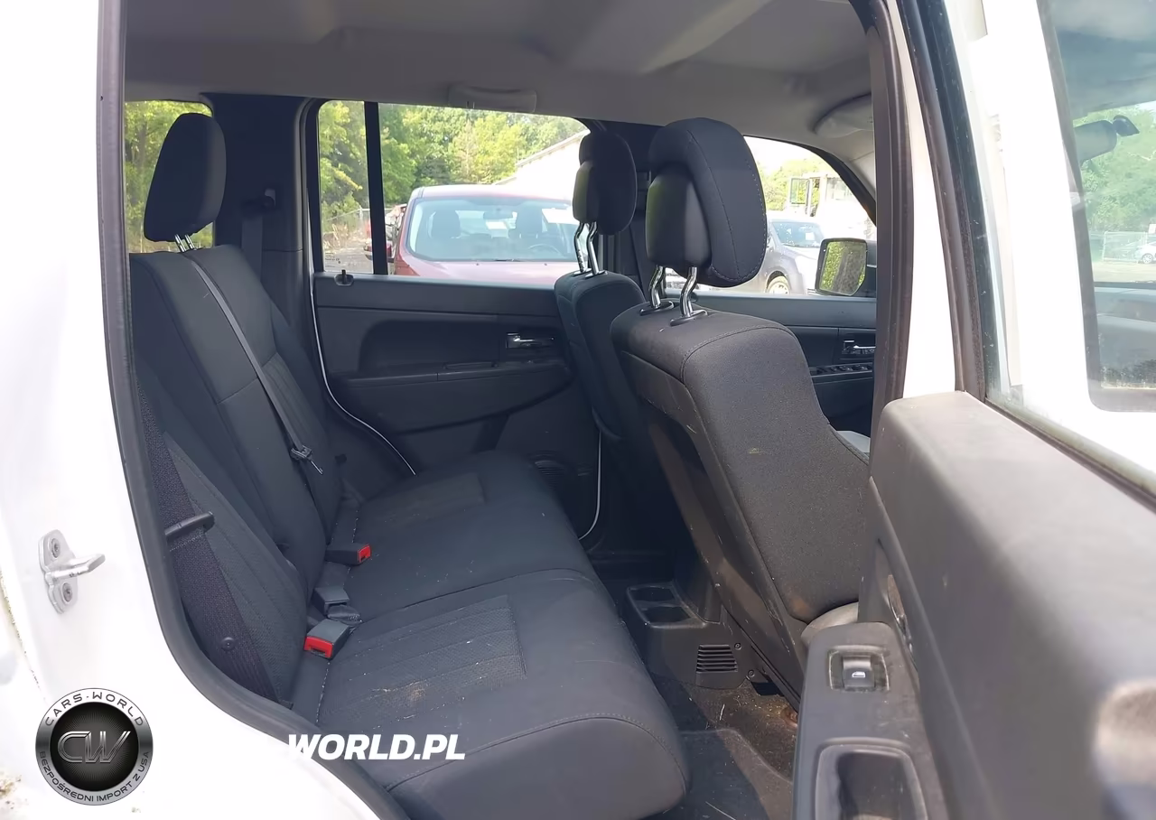 2011 Jeep Liberty Sport VIN:1J4PN2GK7BW588508 - 8