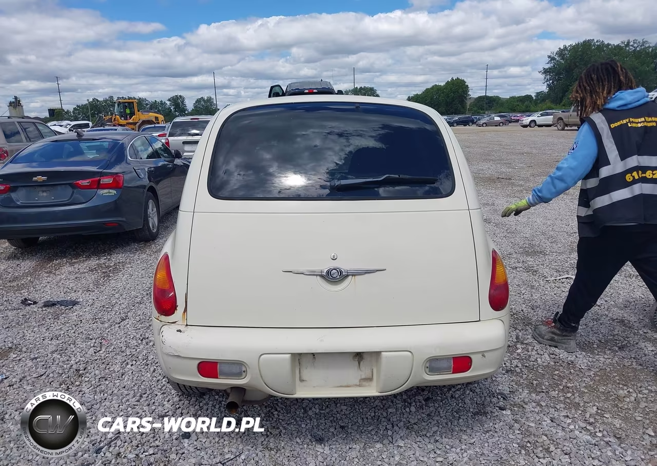 2004 Chrysler Pt Cruiser Classic Edition VIN:3C4FY48B24T280951 - 16
