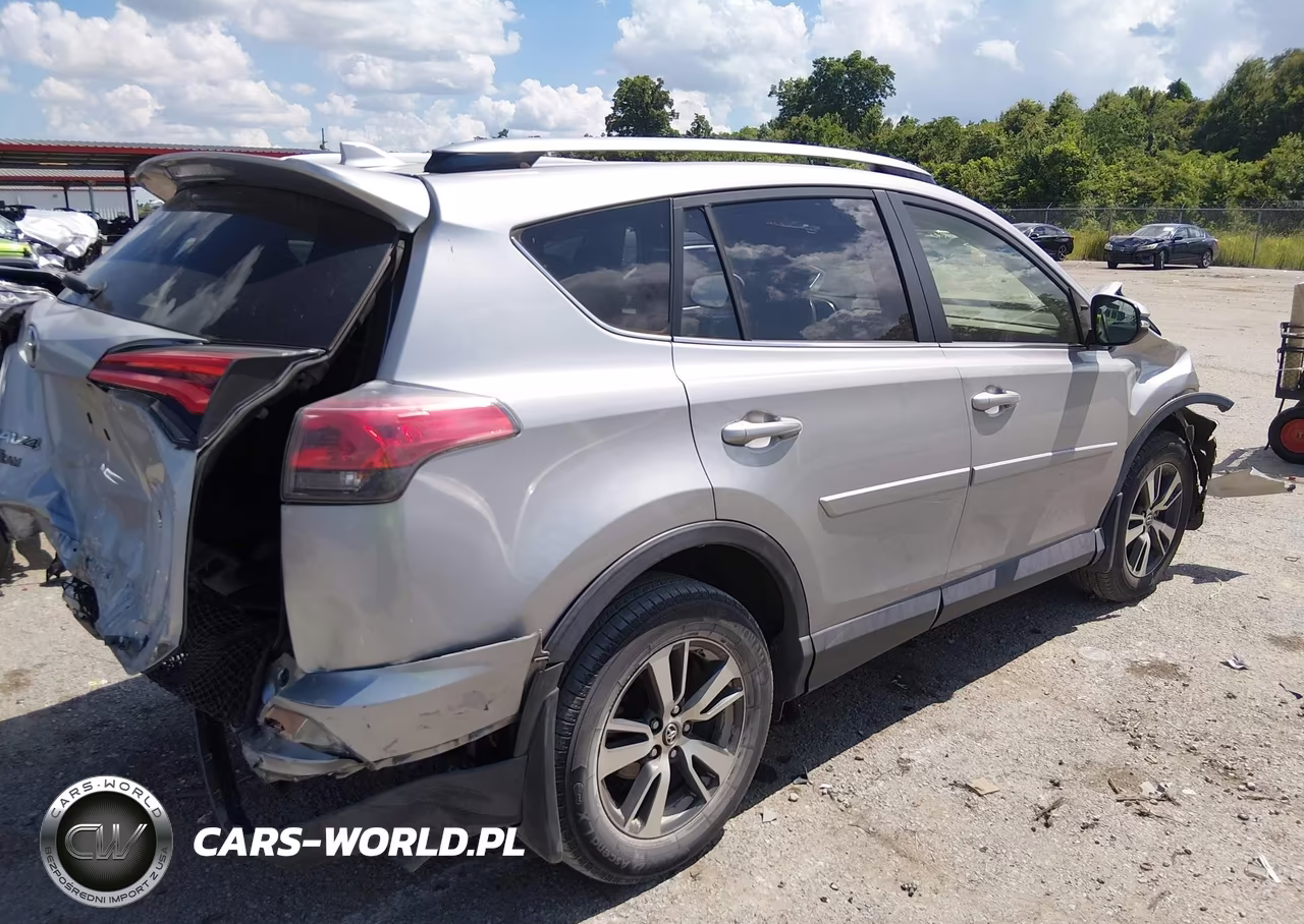 2018 Toyota Rav4 Xle VIN:JTMWFREV0JJ160327 - 4