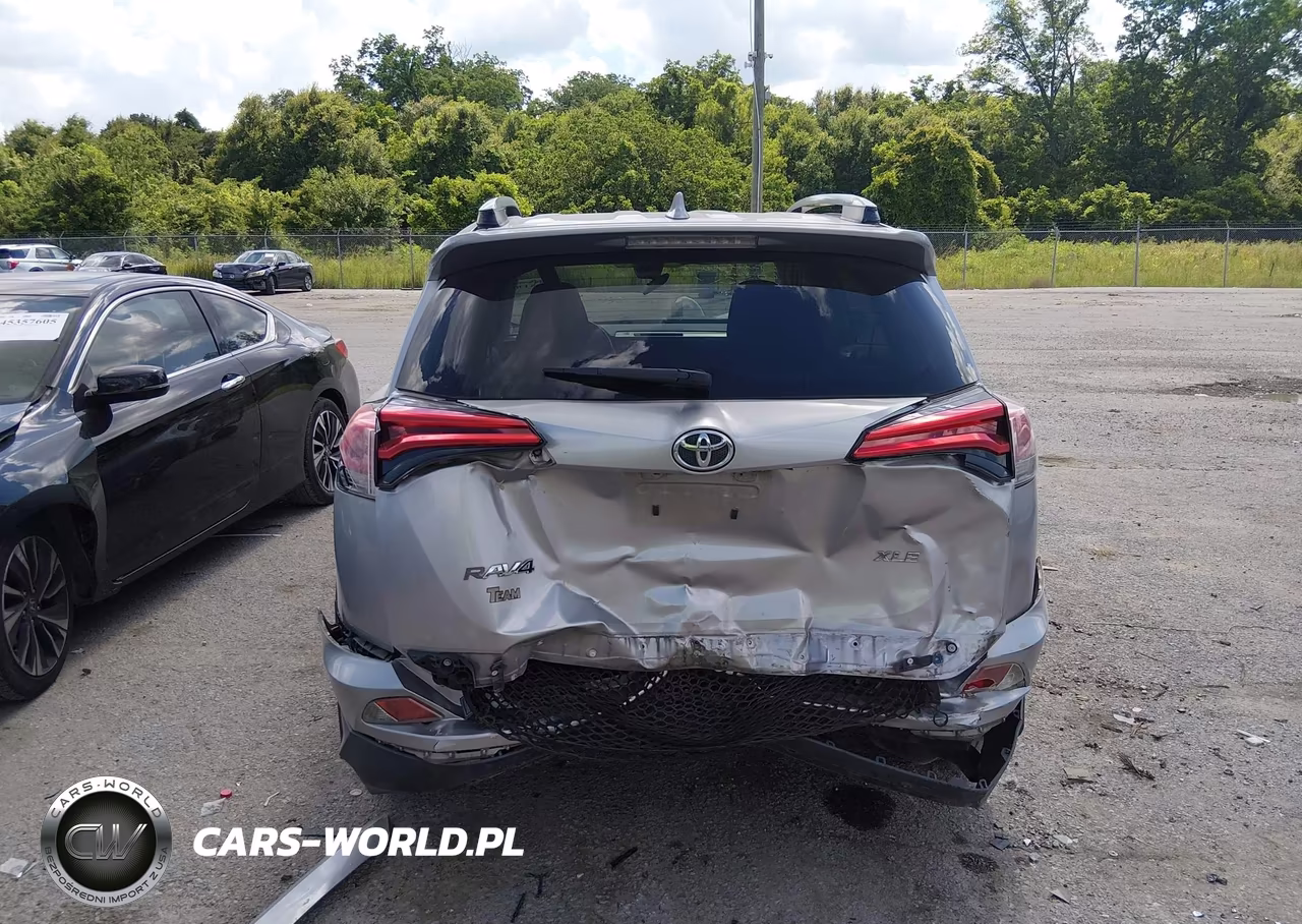 2018 Toyota Rav4 Xle VIN:JTMWFREV0JJ160327 - 6