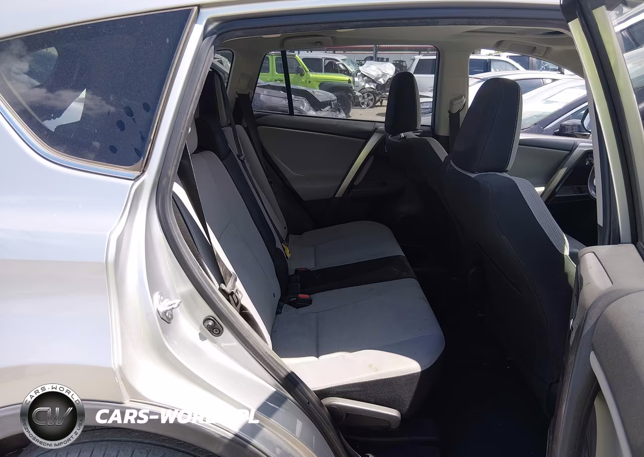 2018 Toyota Rav4 Xle VIN:JTMWFREV0JJ160327 - 8