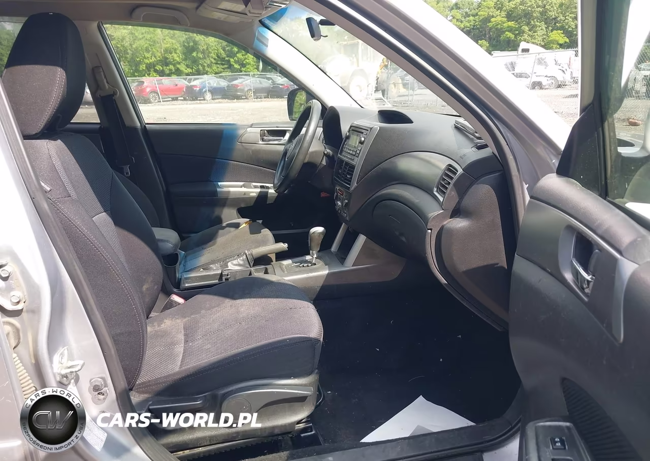 2012 Subaru Forester 2.5X Premium VIN:JF2SHADC8CH447498 - 5