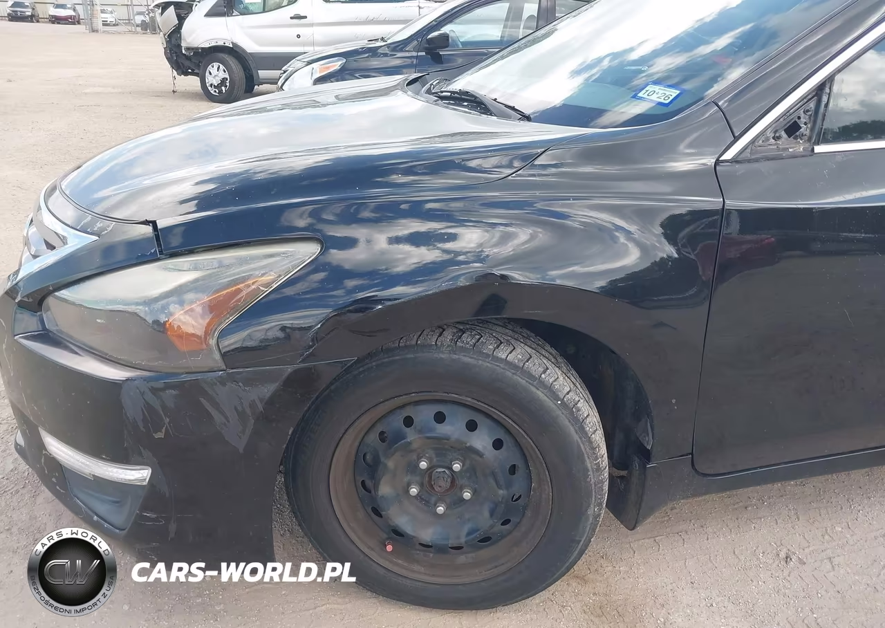 2015 Nissan Altima 2.5 S VIN:1N4AL3AP0FN391807 - 6