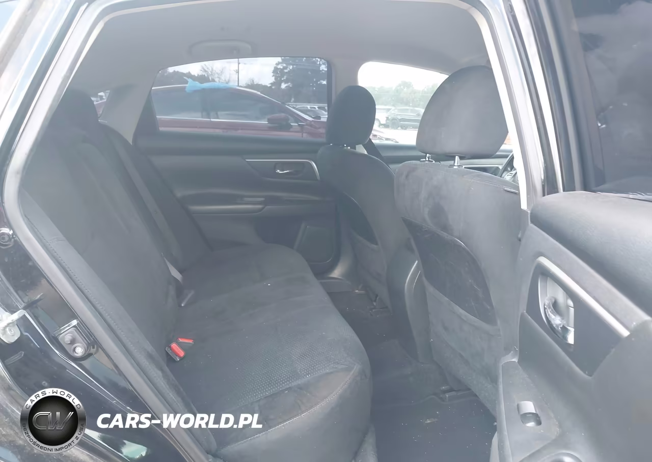 2015 Nissan Altima 2.5 S VIN:1N4AL3AP0FN391807 - 8
