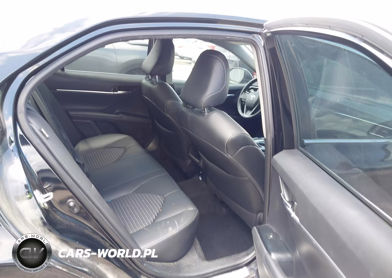 2018 Toyota Camry Se VIN:4T1B11HK4JU598987 - 8