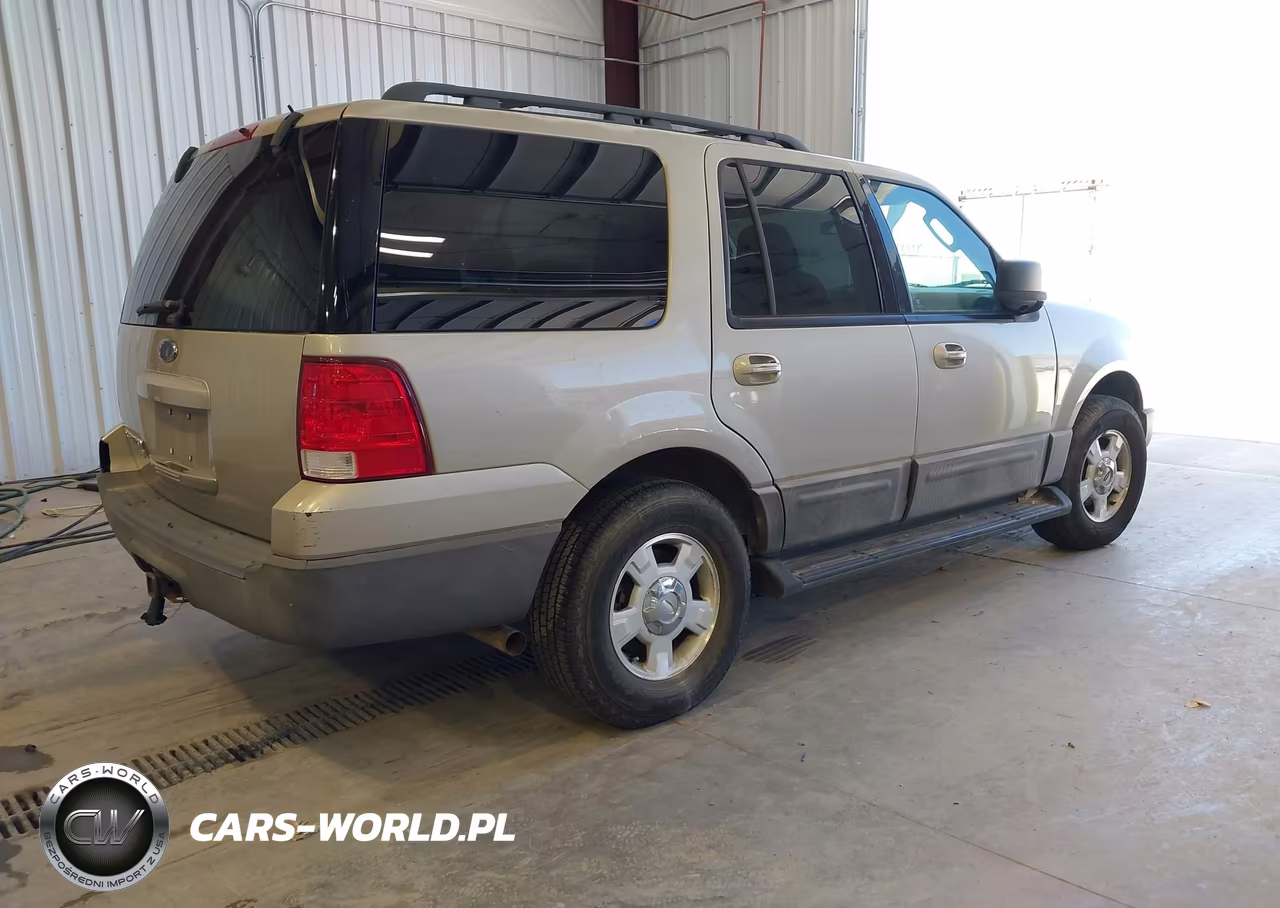2005 Ford Expedition Nbx-Xlt VIN:1FMPU16555LB02018 - 4