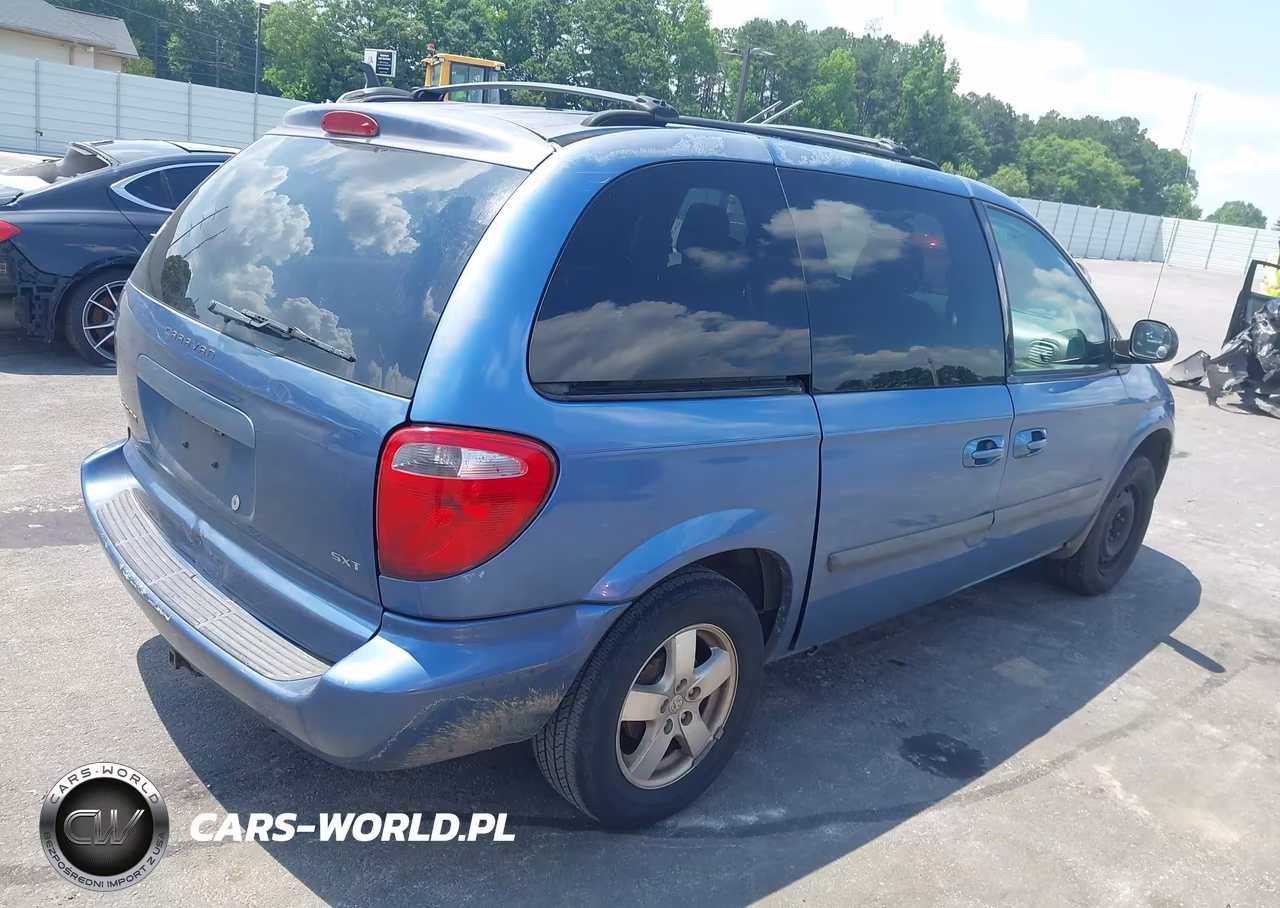 2007 Dodge Caravan Sxt VIN:1D4GP45R27B228723 - 4