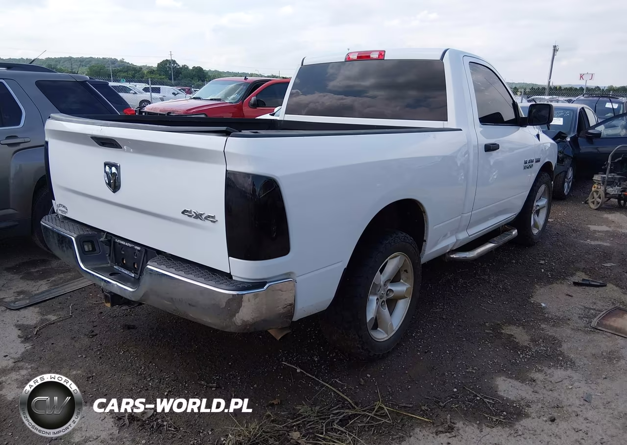 2016 Ram 1500 Tradesman VIN:3C6JR7AT9GG374132 - 4