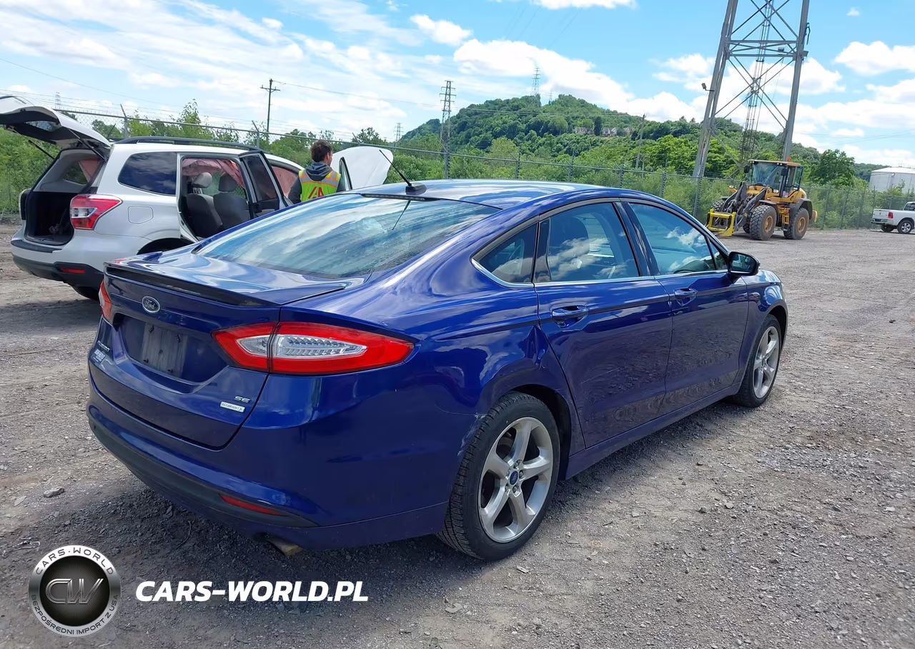 2013 Ford Fusion Se VIN:3FA6P0HR7DR377462 - 4
