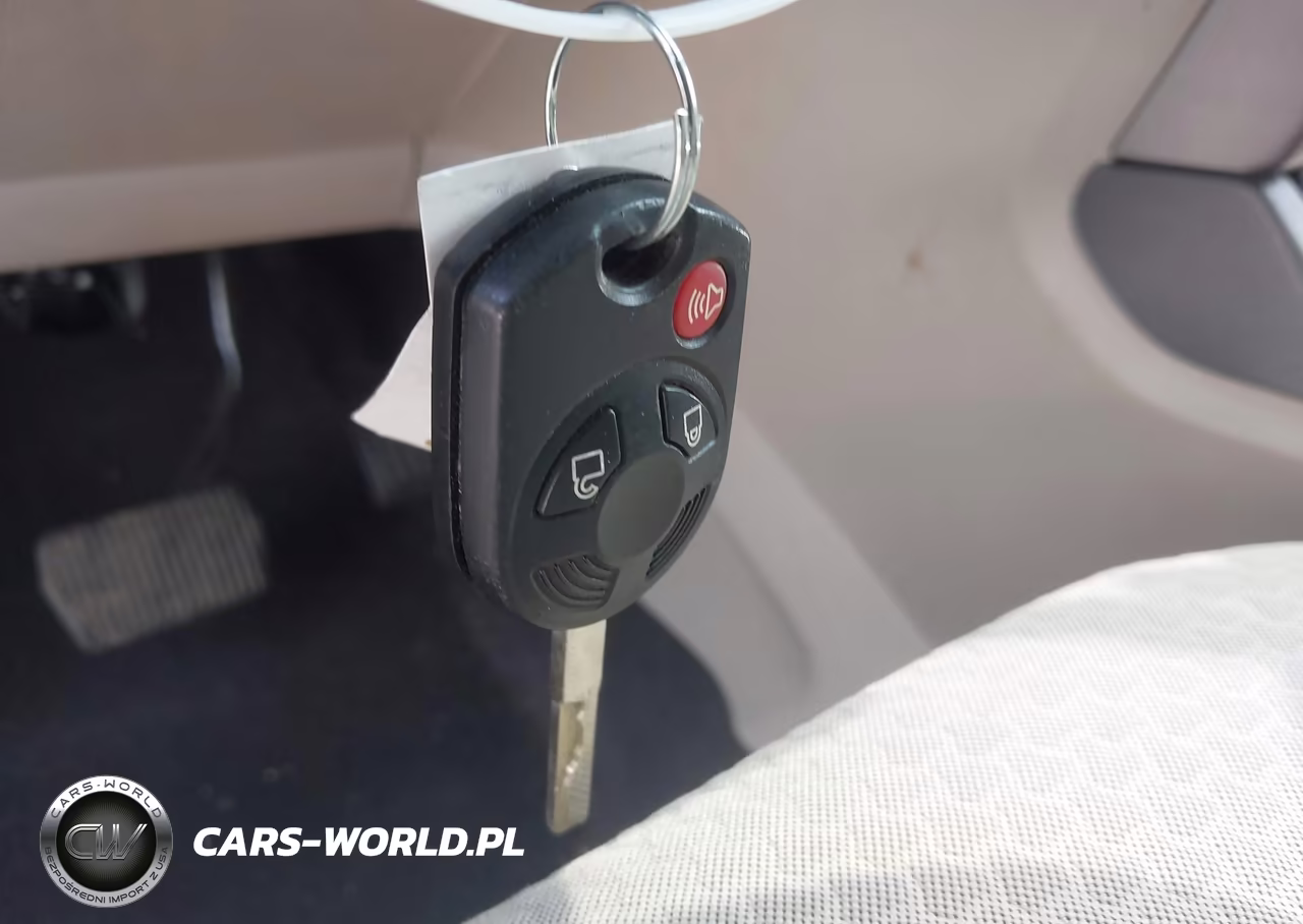 2017 Ford Escape Se VIN:1FMCU9GD6HUC07605 - 11