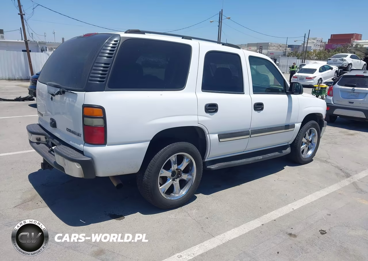 2004 Chevrolet Tahoe Ls VIN:1GNEC13V54J316589 - 4