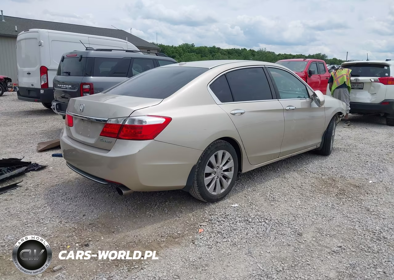2014 Honda Accord Ex-L VIN:1HGCR2F83EA053354 - 4