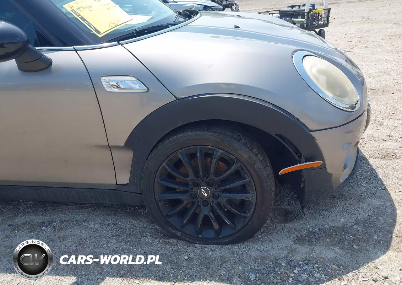 2016 Mini Clubman Cooper S VIN:WMWLN9C54G2E16254 - 17