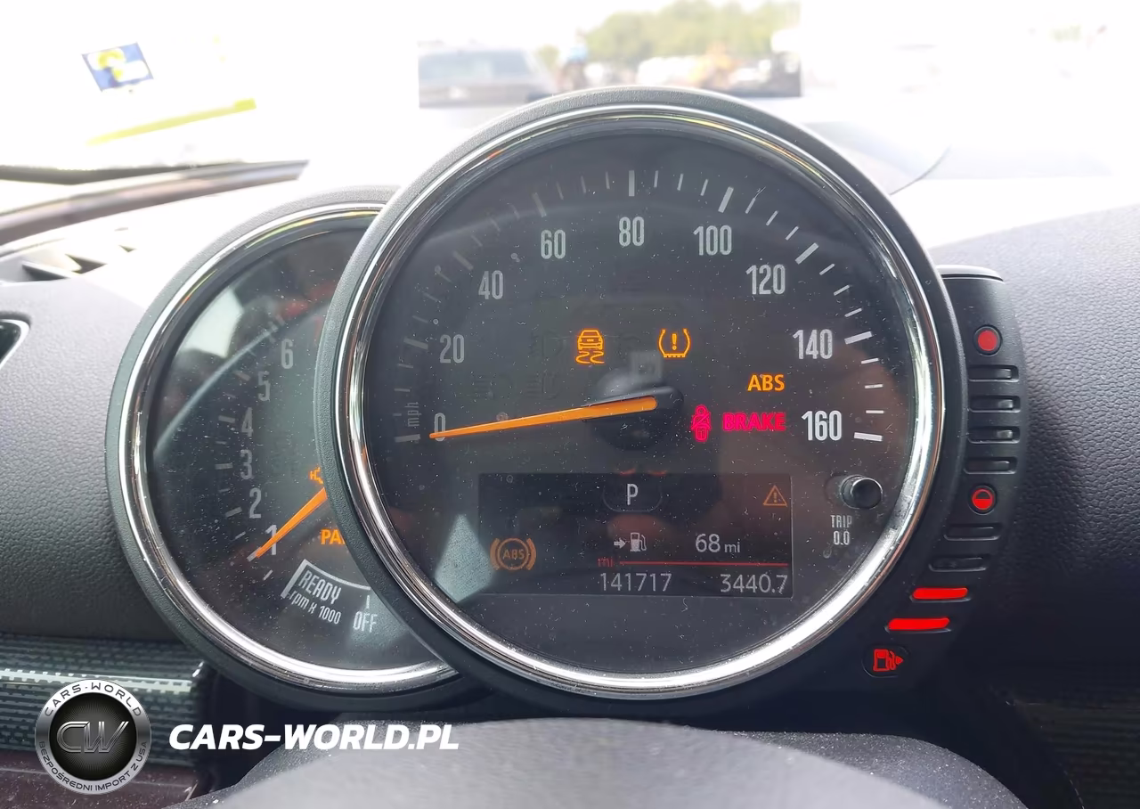 2016 Mini Clubman Cooper S VIN:WMWLN9C54G2E16254 - 7
