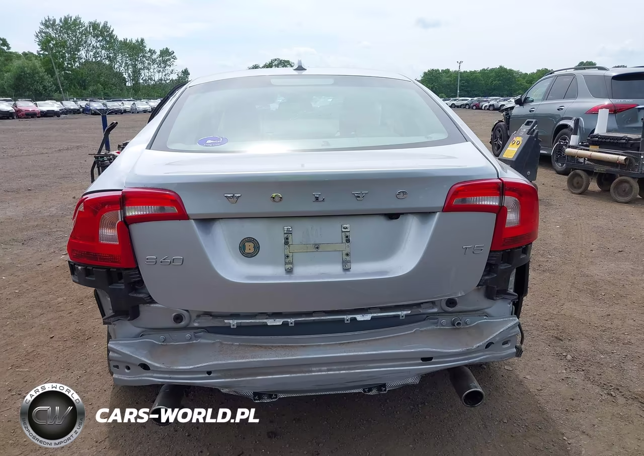 2013 Volvo S60 T5-T5 Platinum-T5 Premier-T5 Premier Plus VIN:YV1612FS2D2187175 - 16