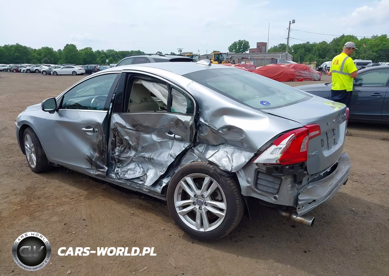 2013 Volvo S60 T5-T5 Platinum-T5 Premier-T5 Premier Plus VIN:YV1612FS2D2187175 - 6