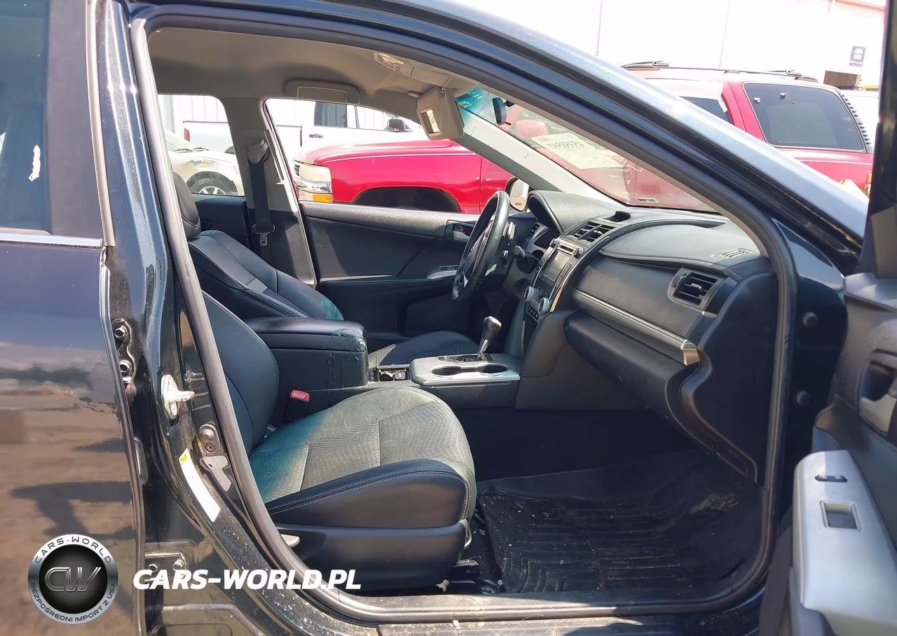 2014 Toyota Camry Se VIN:4T1BF1FK5EU808328 - 5