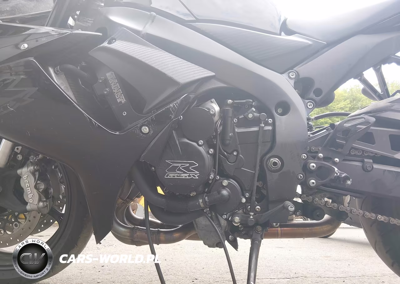 2020 Suzuki Gsx-R600 VIN:JS1GN7FA3L7100303 - 9