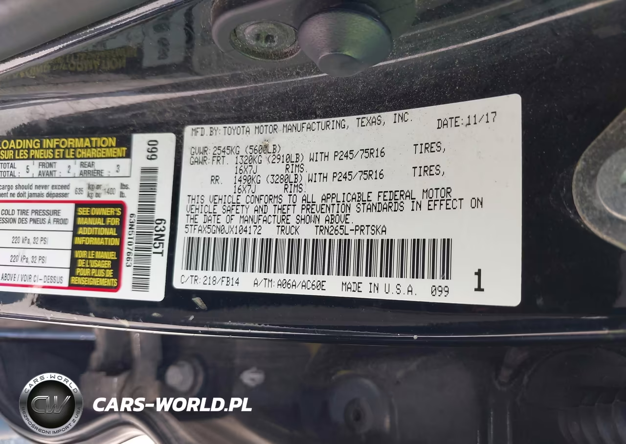 2018 Toyota Tacoma Sr VIN:5TFAX5GN0JX104172 - 9