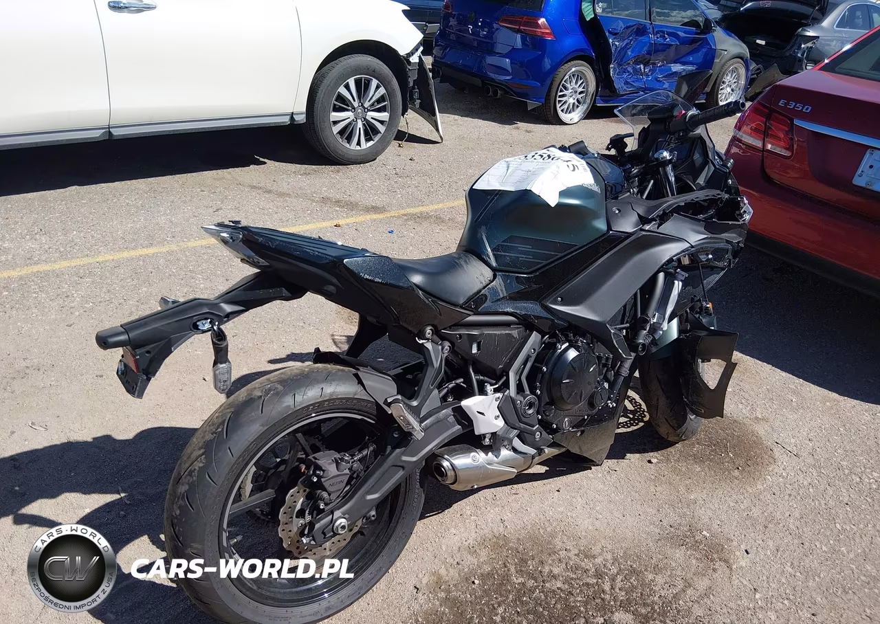 2025 Kawasaki Ex650 P VIN:ML5EXEP15SDAF8994 - 4