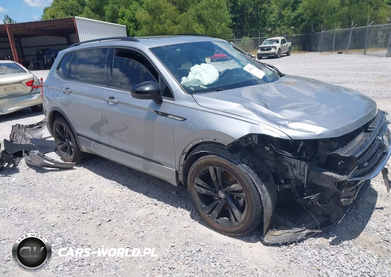2023 Volkswagen Tiguan 2.0T Se R-Line Black – zdjęcie 1 z 17