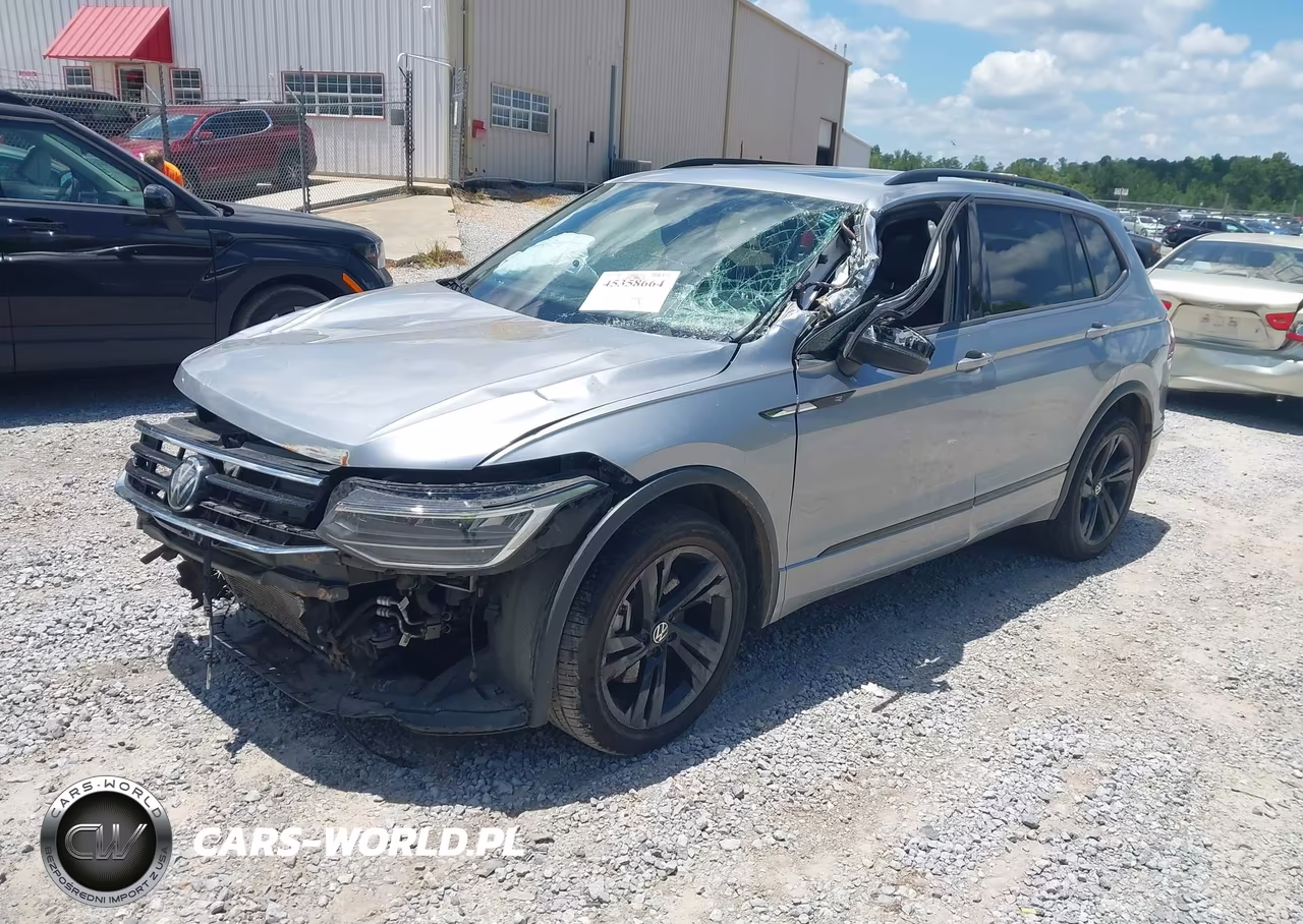 2023 Volkswagen Tiguan 2.0T Se R-Line Black VIN:3VVCB7AX9PM127804 - 2