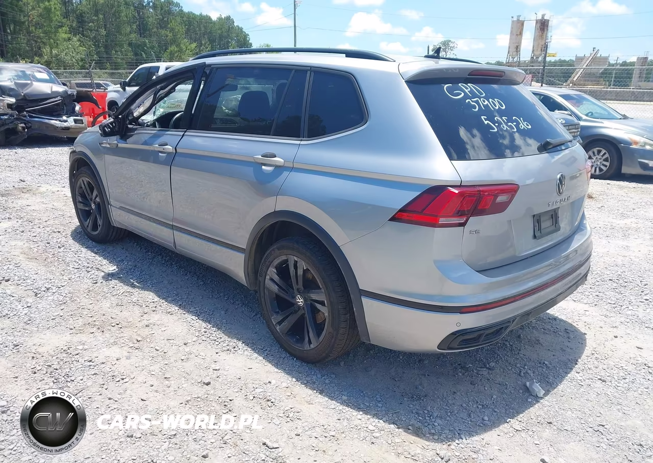 2023 Volkswagen Tiguan 2.0T Se R-Line Black VIN:3VVCB7AX9PM127804 - 3