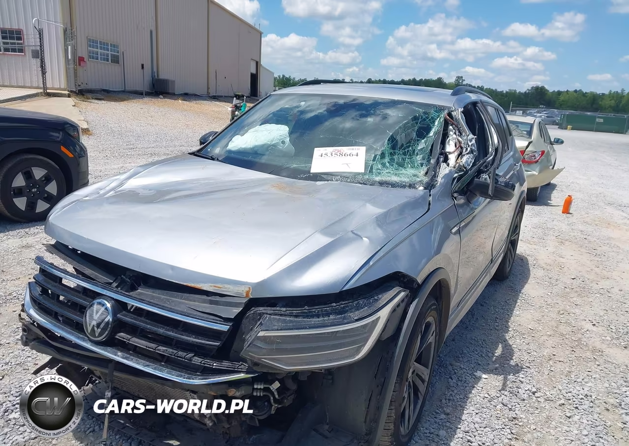 2023 Volkswagen Tiguan 2.0T Se R-Line Black VIN:3VVCB7AX9PM127804 - 6