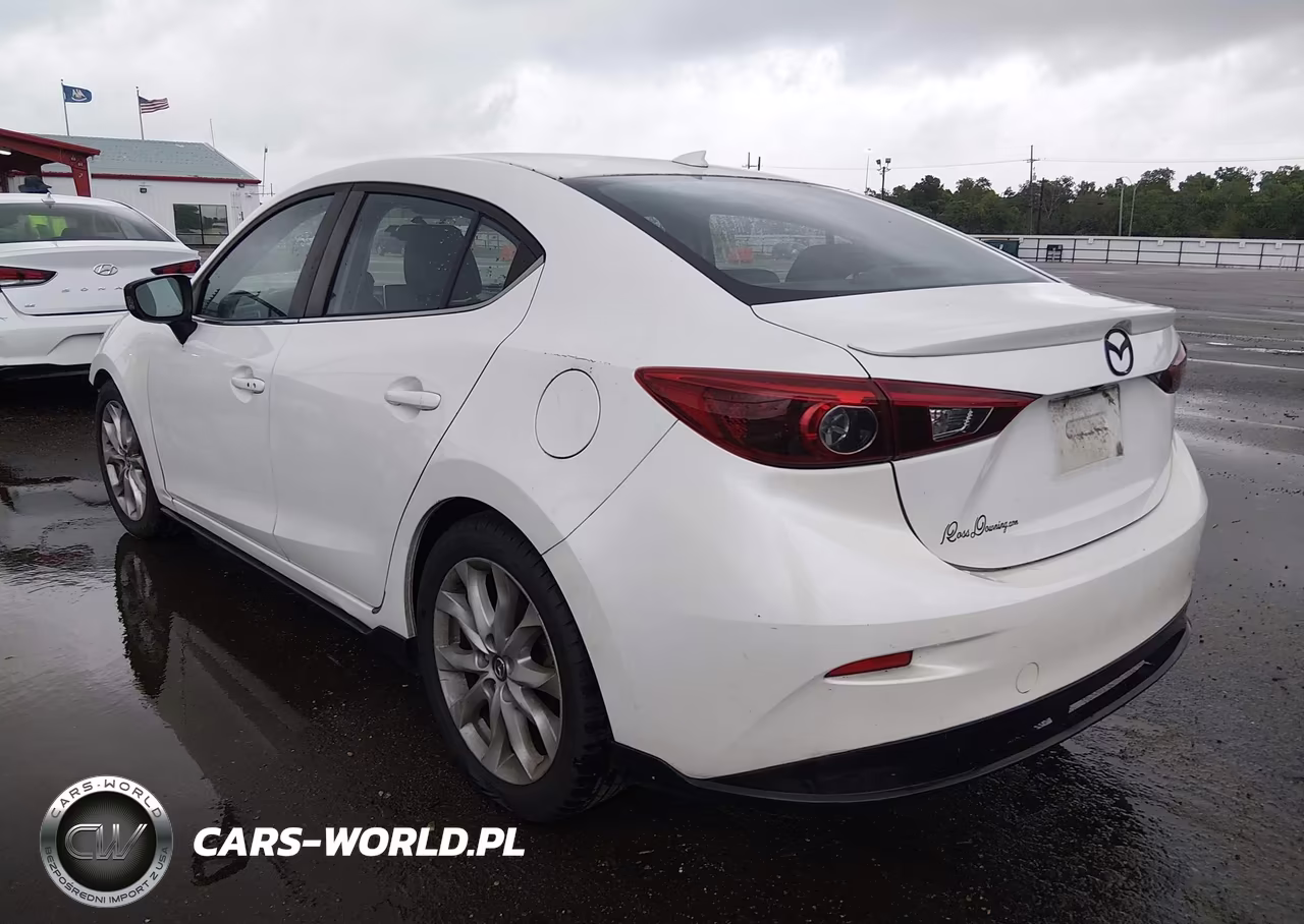 2015 Mazda Mazda3 S Touring VIN:JM1BM1V36F1233048 - 14
