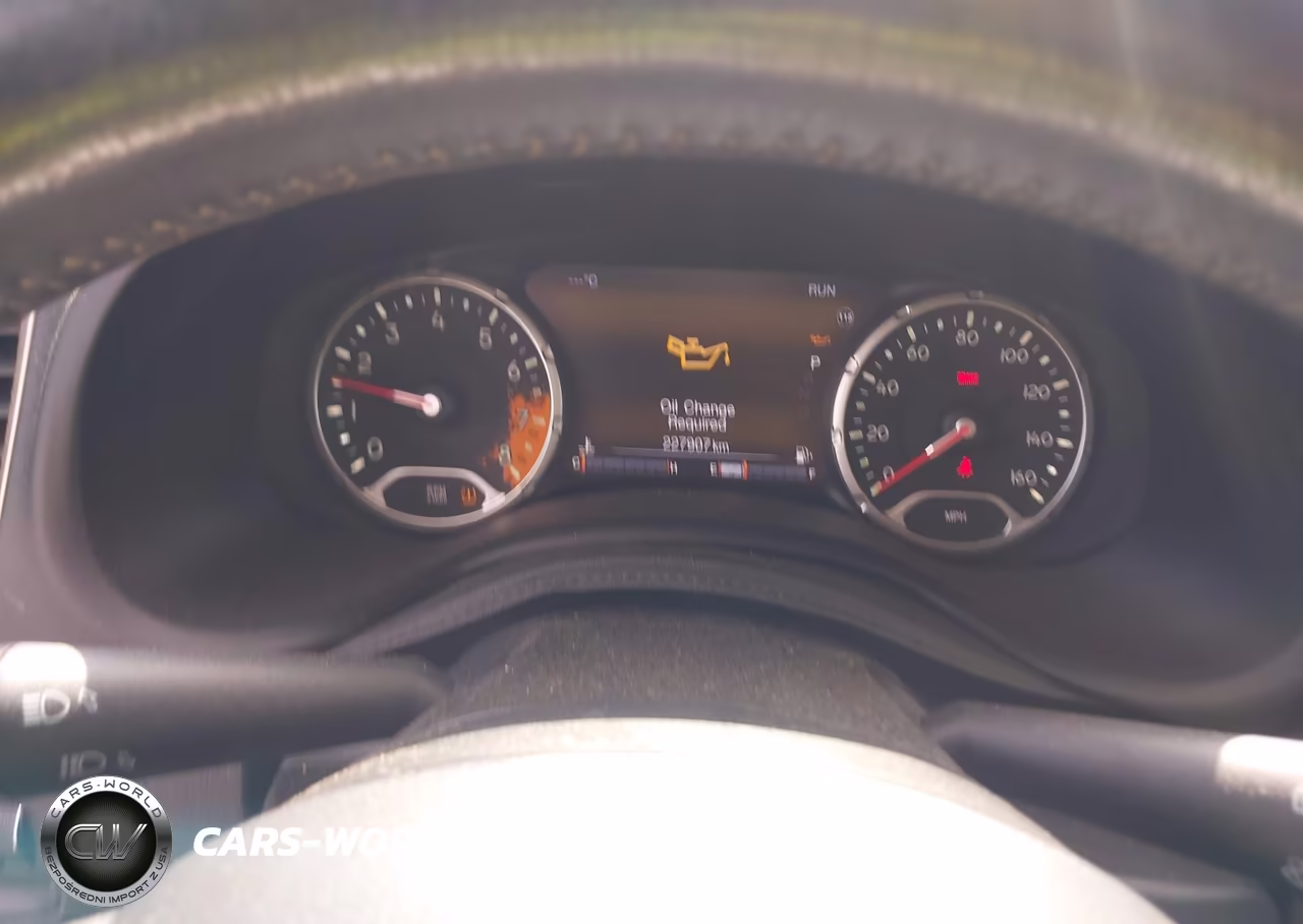 2015 Jeep Renegade Limited VIN:ZACCJBDT0FPB62181 - 15