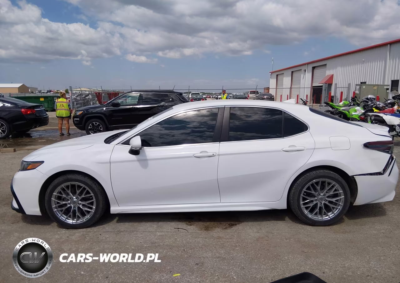 2022 Toyota Camry Se VIN:4T1G11AK4NU671801 - 15