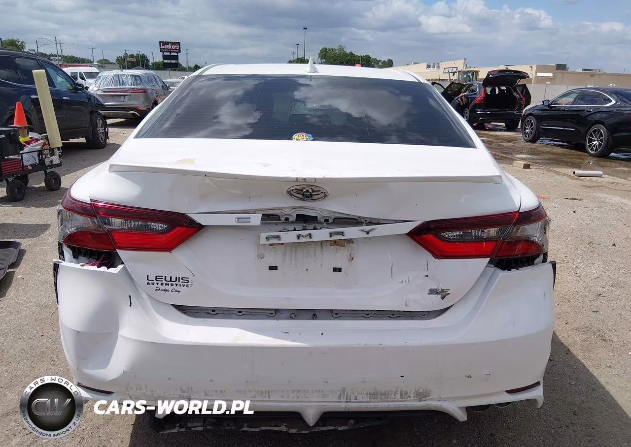 2022 Toyota Camry Se VIN:4T1G11AK4NU671801 - 17