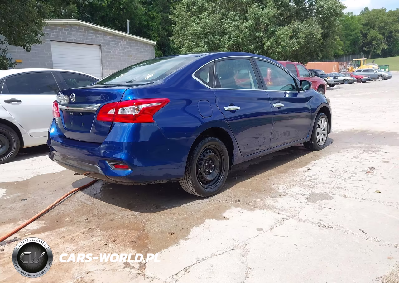 2018 Nissan Sentra S VIN:3N1AB7AP4JY247308 - 4