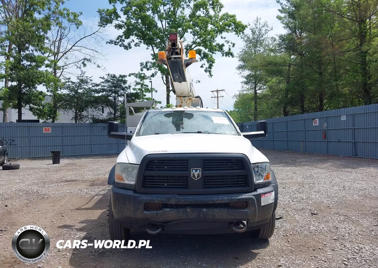 2012 Dodge Ram Chassis Cab Bucket Truck VIN:3C7WDKBLXCG200825 - 12