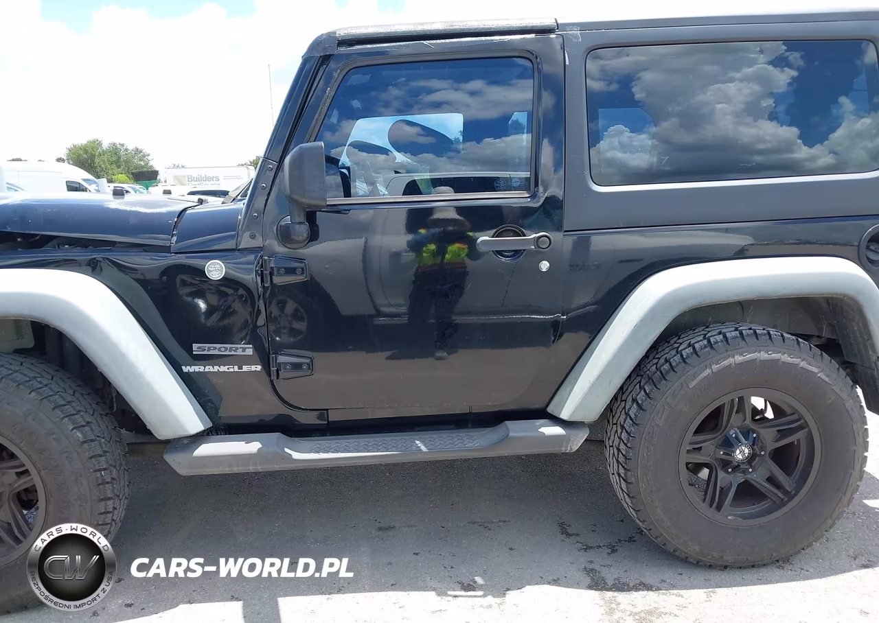 2011 Jeep Wrangler Sport VIN:1J4AA2D19BL580604 - 14