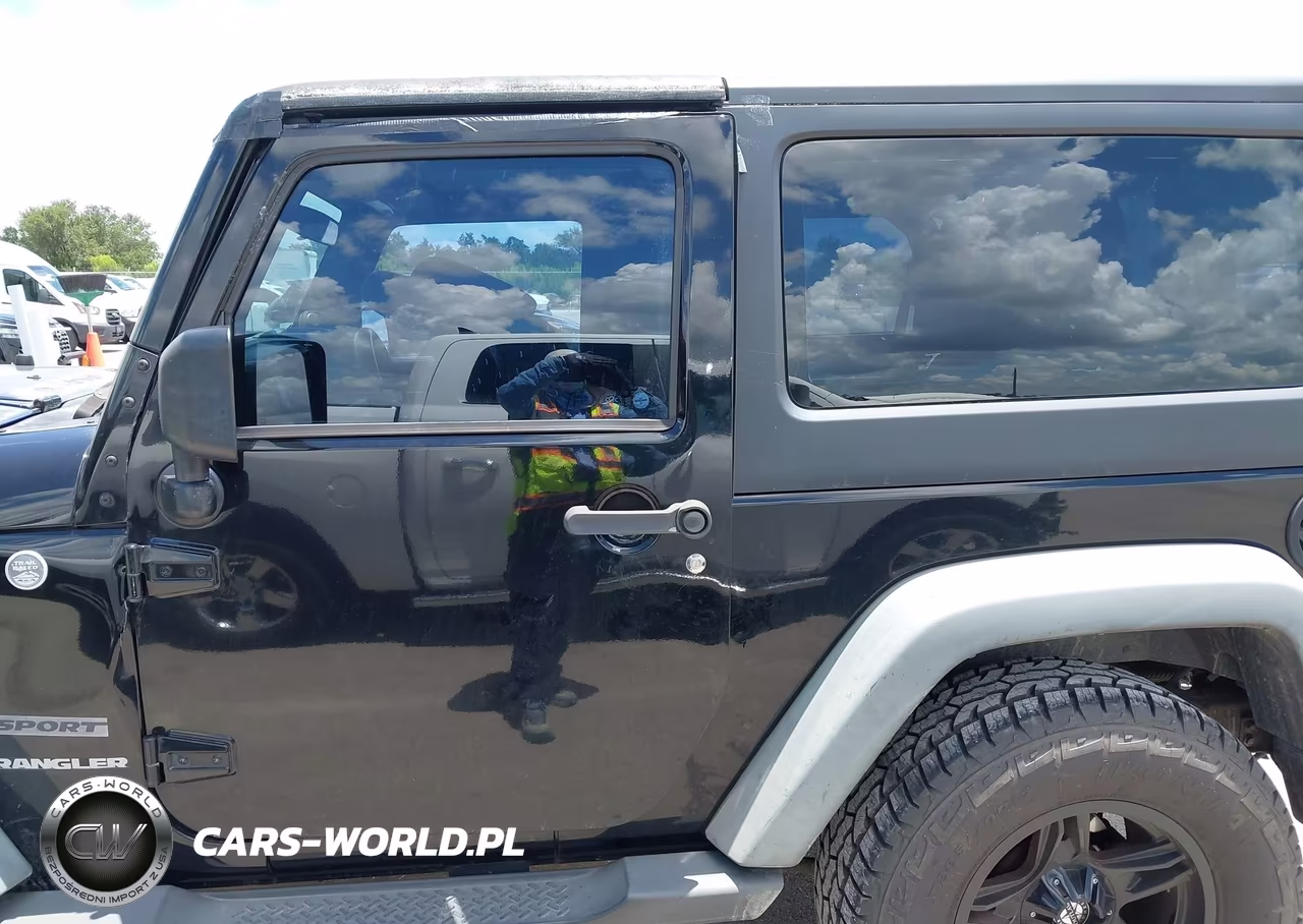 2011 Jeep Wrangler Sport VIN:1J4AA2D19BL580604 - 19