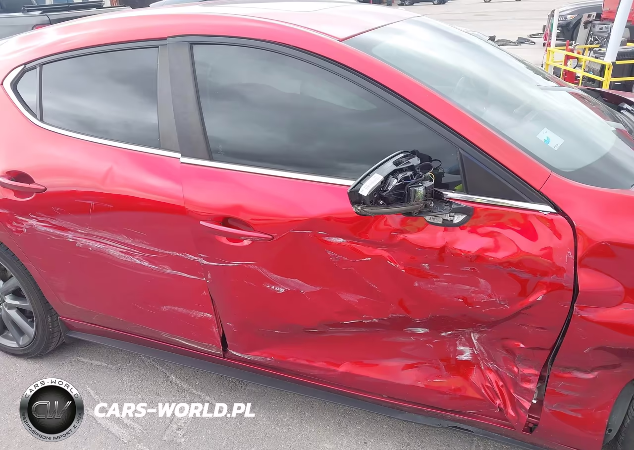 2021 Mazda Mazda3 Preferred VIN:JM1BPALL5M1404217 - 17