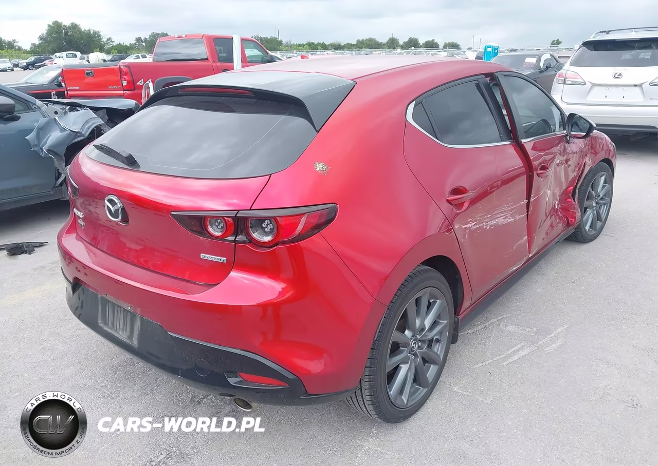 2021 Mazda Mazda3 Preferred VIN:JM1BPALL5M1404217 - 4