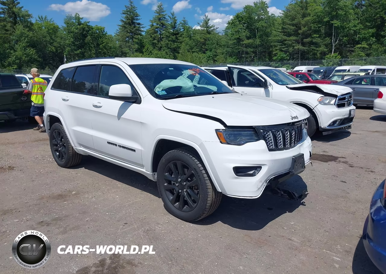 2021 Jeep Grand Cherokee Laredo X 4X4 – zdjęcie 1 z 17