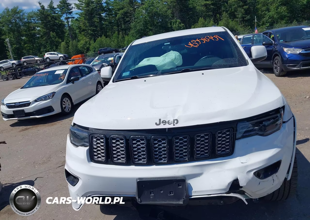 2021 Jeep Grand Cherokee Laredo X 4X4 VIN:1C4RJFAG9MC858722 - 13