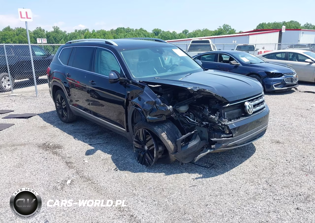 2018 Volkswagen Atlas 3.6L V6 Sel Premium VIN:1V2NR2CA2JC555610 - 1