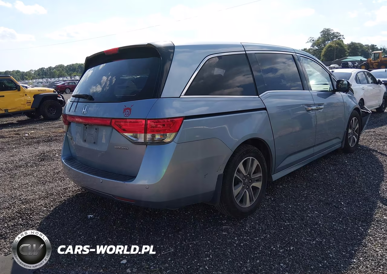 2014 Honda Odyssey Touring-Touring Elite VIN:5FNRL5H90EB114569 - 4