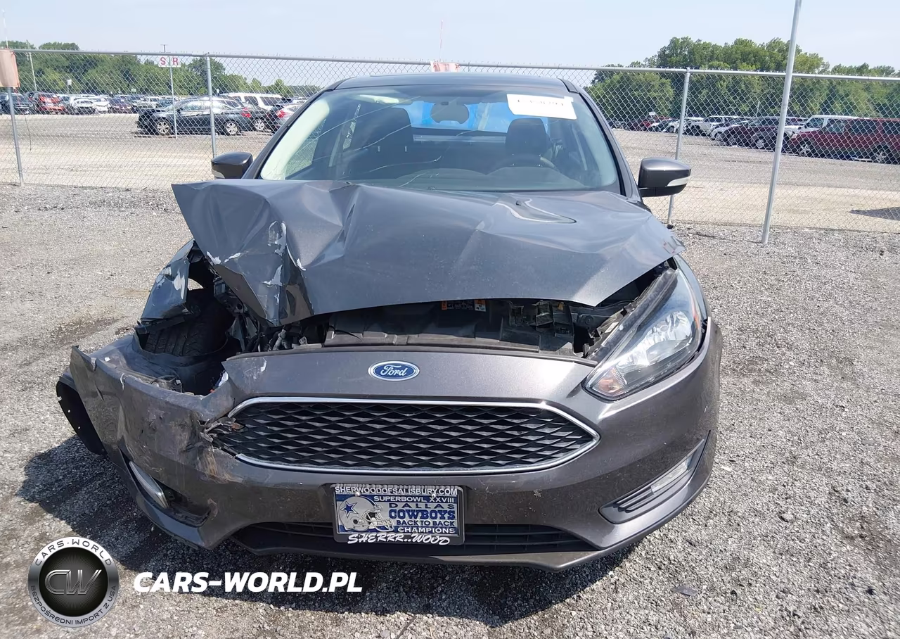 2017 Ford Focus Sel VIN:1FADP3H24HL262690 - 12