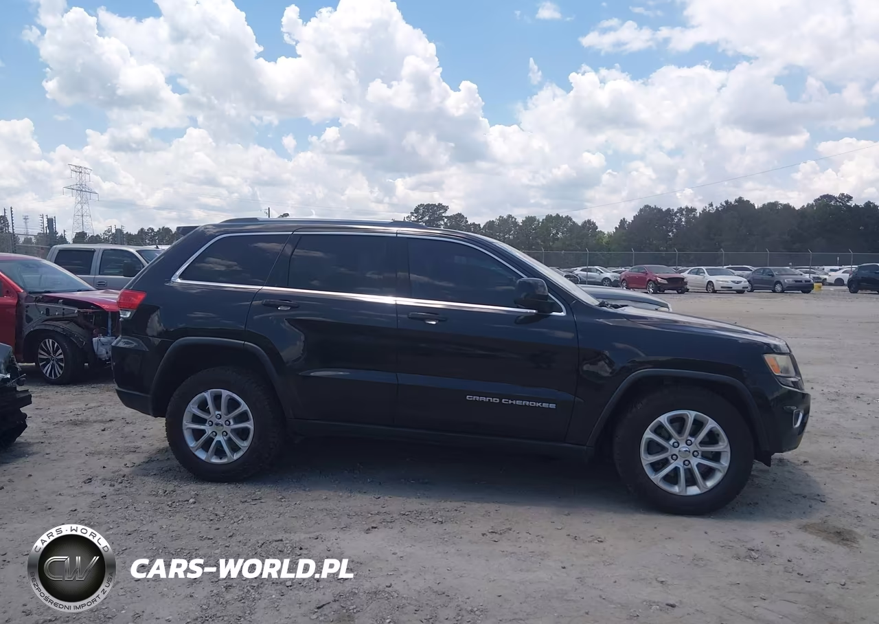 2016 Jeep Grand Cherokee Laredo VIN:1C4RJFAGXGC365507 - 14