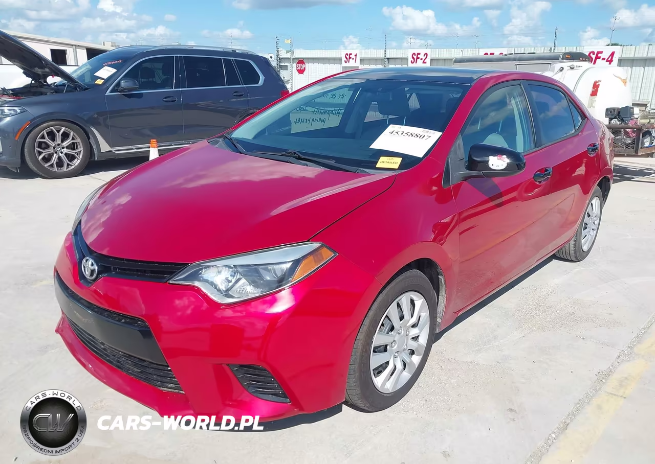 2015 Toyota Corolla Le VIN:5YFBURHE4FP295619 - 2