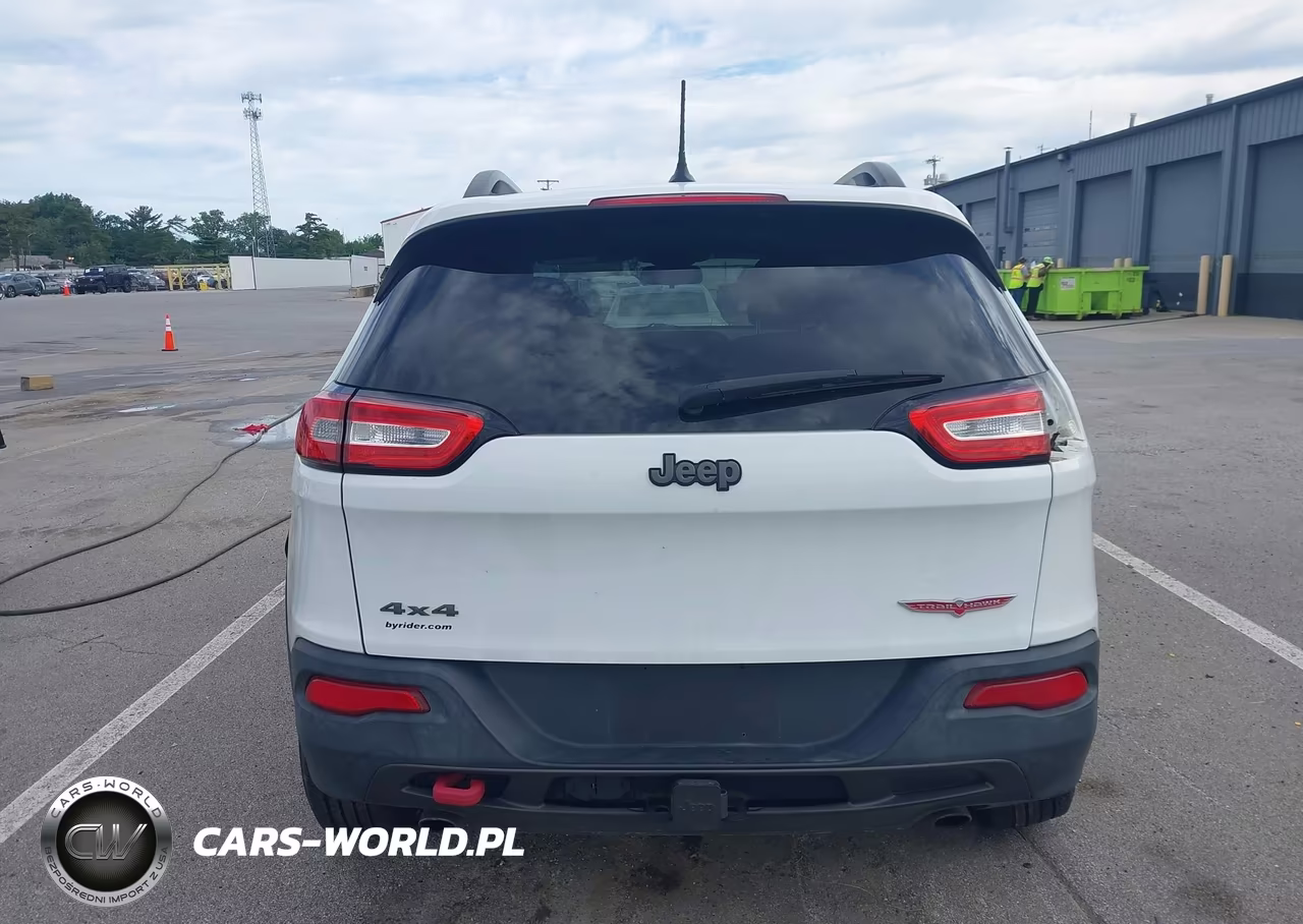 2014 Jeep Cherokee Trailhawk VIN:1C4PJMBS8EW173030 - 14