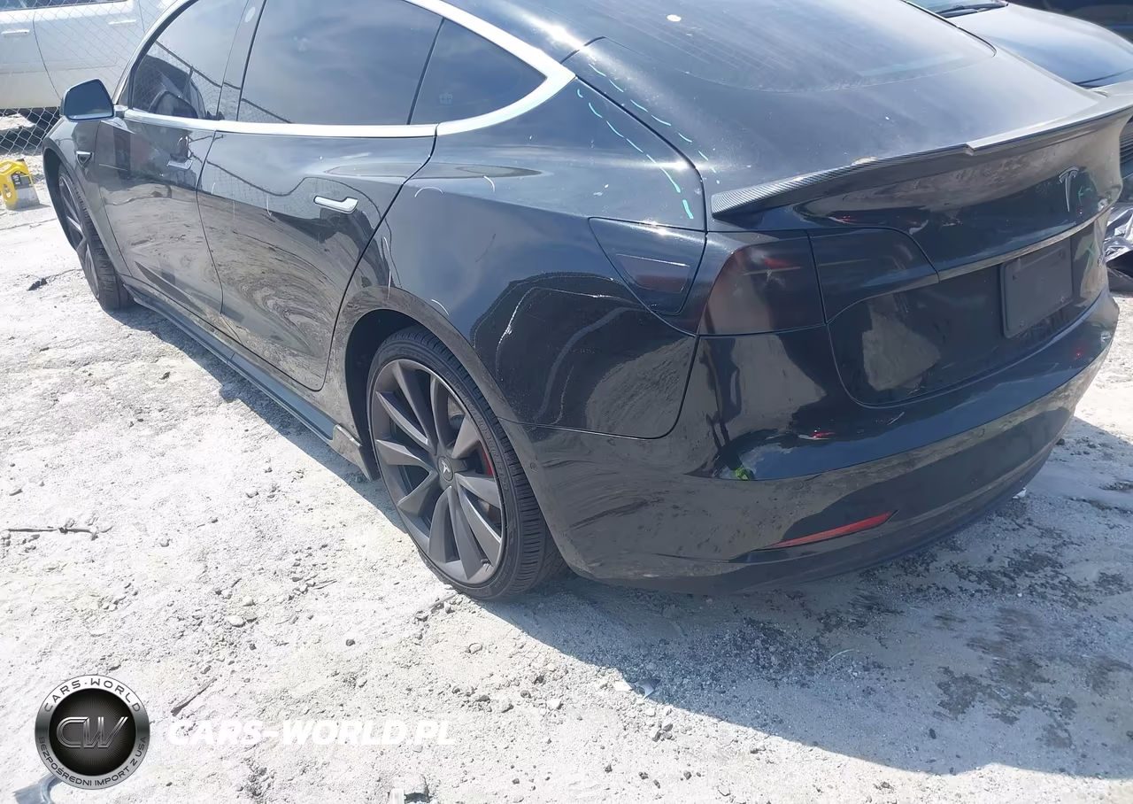 2020 Tesla Model 3 Performance Dual Motor All-Wheel Drive VIN:5YJ3E1EC0LF603477 - 19