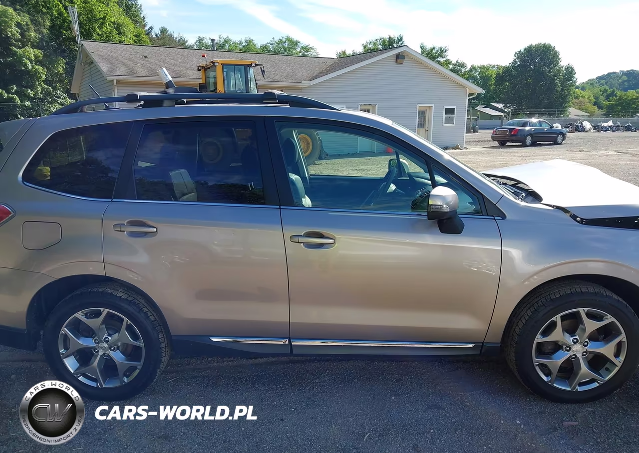2015 Subaru Forester 2.5I Touring VIN:JF2SJAUCXFH426810 - 13